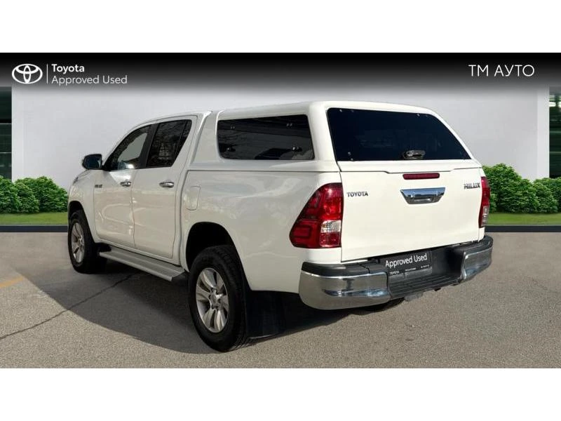 Toyota Hilux 2.4 D-4D Double Cab - изображение 2