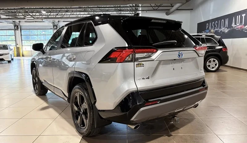 Toyota Rav4 XSE Hybrid AWD, снимка 4 - Автомобили и джипове - 55942507