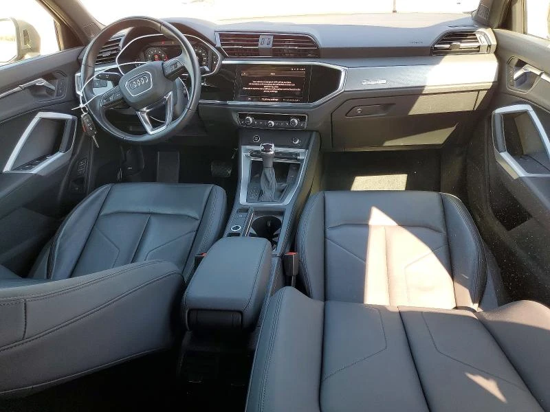 Audi Q3 40 TFSI Quattro Premium+ Black Optic, снимка 5 - Автомобили и джипове - 56200778