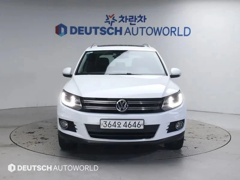 VW Tiguan, снимка 3 - Автомобили и джипове - 56688141