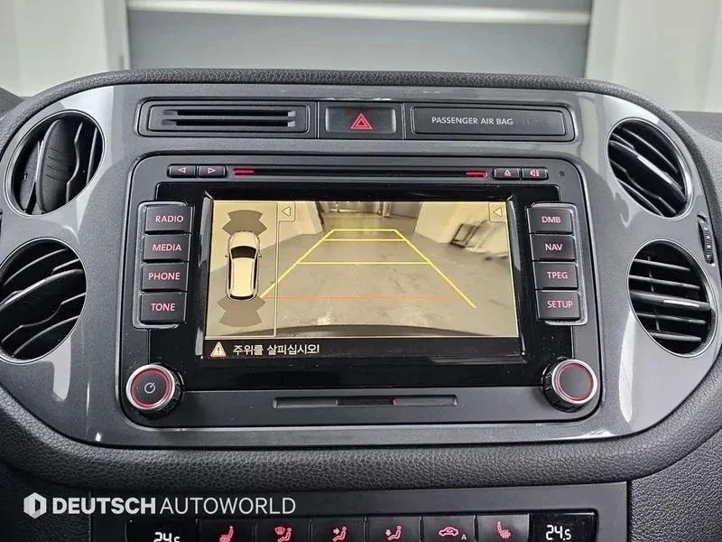 VW Tiguan, снимка 15 - Автомобили и джипове - 56688141