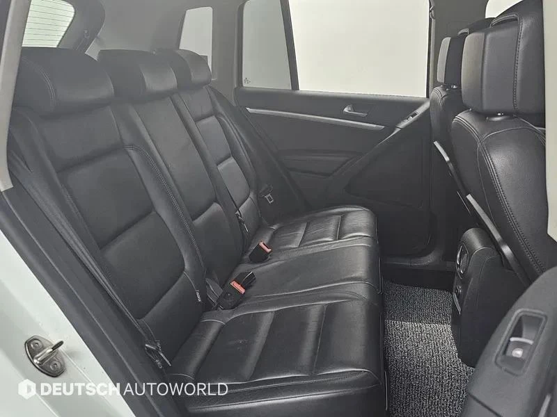 VW Tiguan, снимка 12 - Автомобили и джипове - 56688141