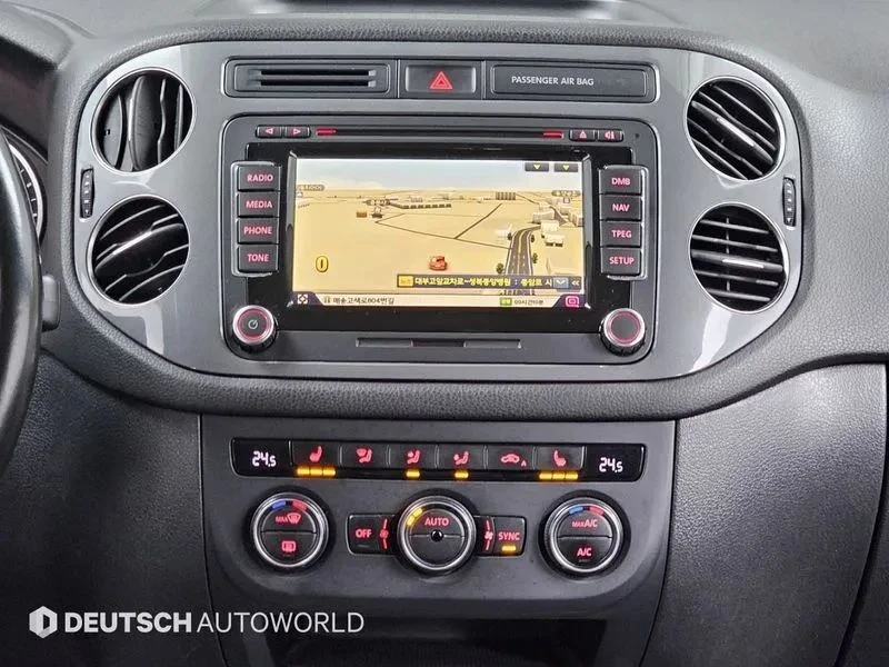VW Tiguan, снимка 14 - Автомобили и джипове - 56688141