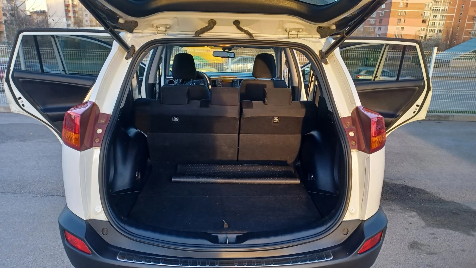 Toyota Rav4 Toyota Rav4 2.2 D4D-150к.с/4x4 - изображение 8