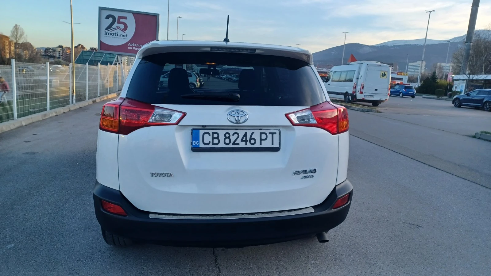 Toyota Rav4 Toyota Rav4 2.2 D4D-150к.с/4x4 - изображение 7