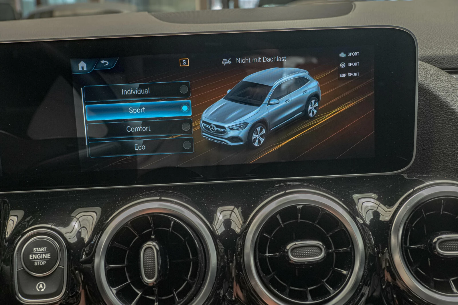 Mercedes-Benz GLA 200 d/4Matic/Virtual/Камера/ - изображение 9