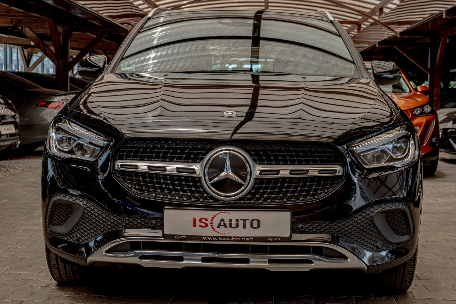 Mercedes-Benz GLA 200 d/4Matic/Virtual/Камера/ - изображение 2