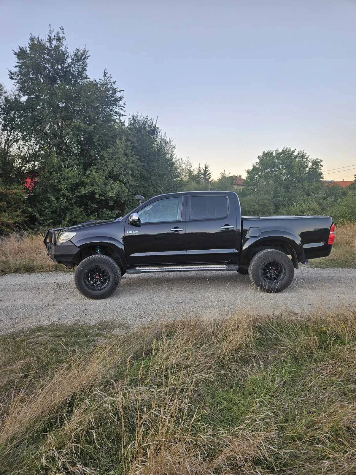 Toyota Hilux  - изображение 2