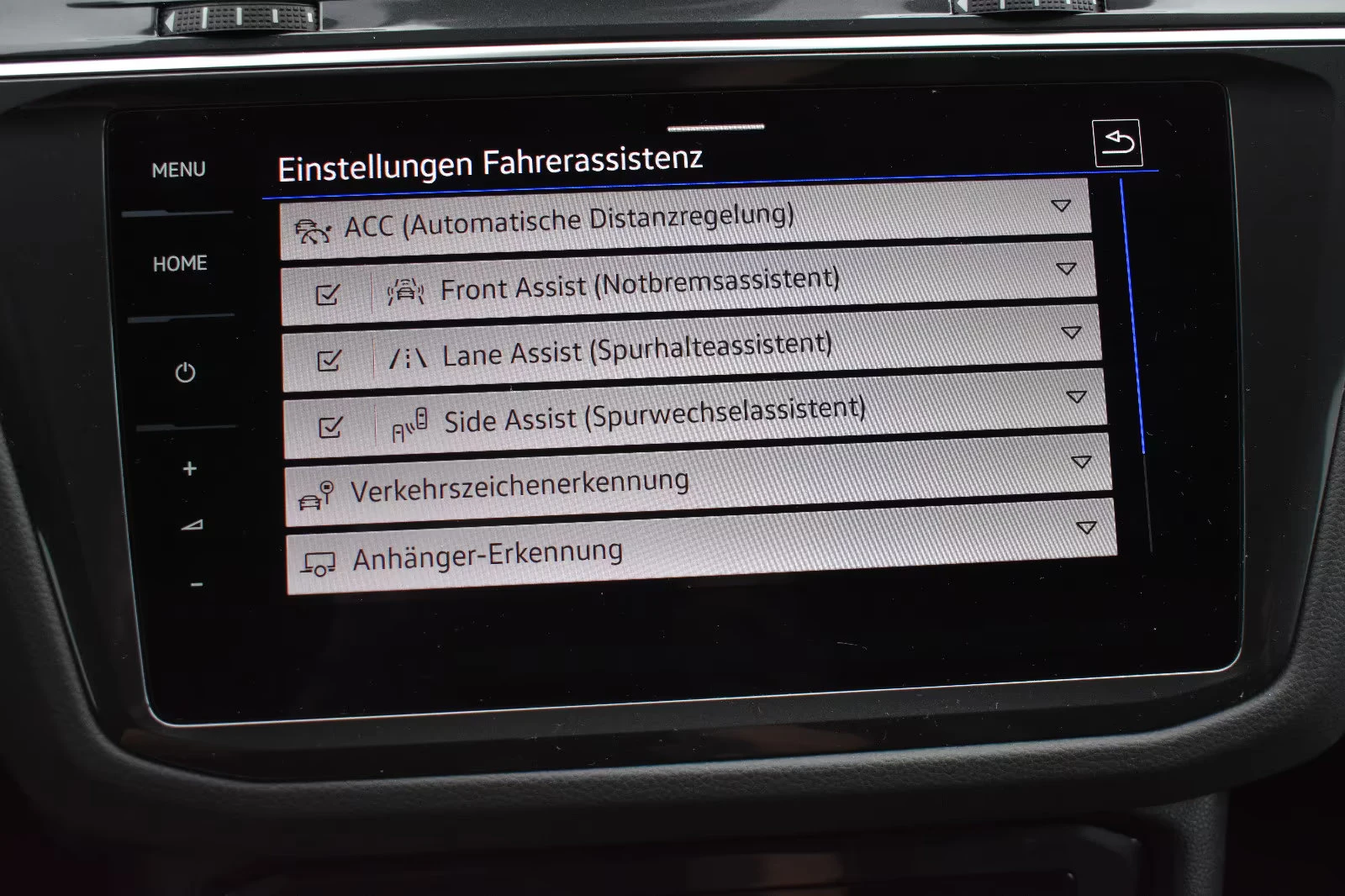 VW Tiguan 2.0TDI/R-LINE/150HP/DSG/ACC/AMBI/CPLAY/H&K/790f | Mobile.bg   11