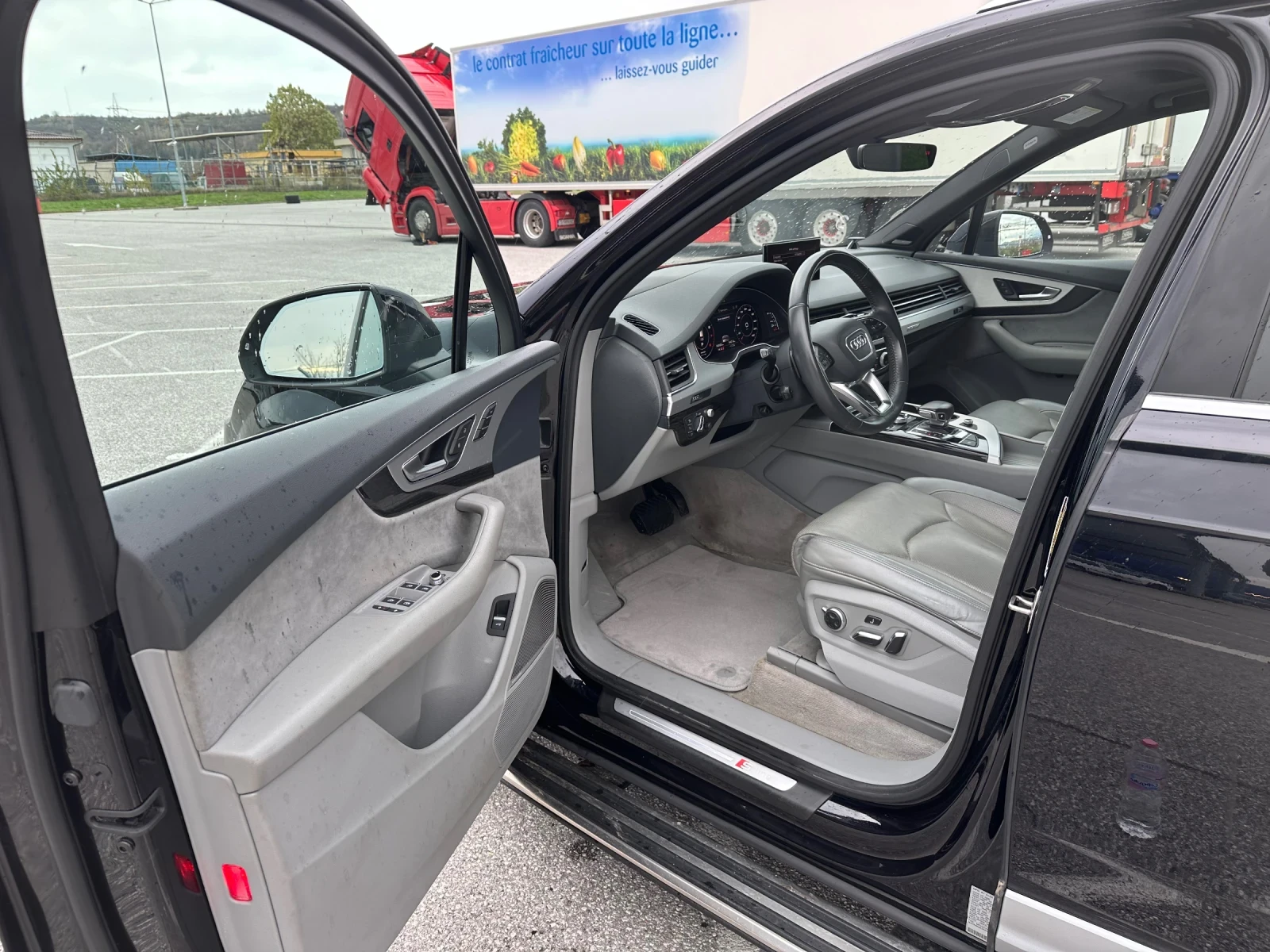 Audi Q7 3.0 TFSI Quattro 7 местен S Line FULL - изображение 10