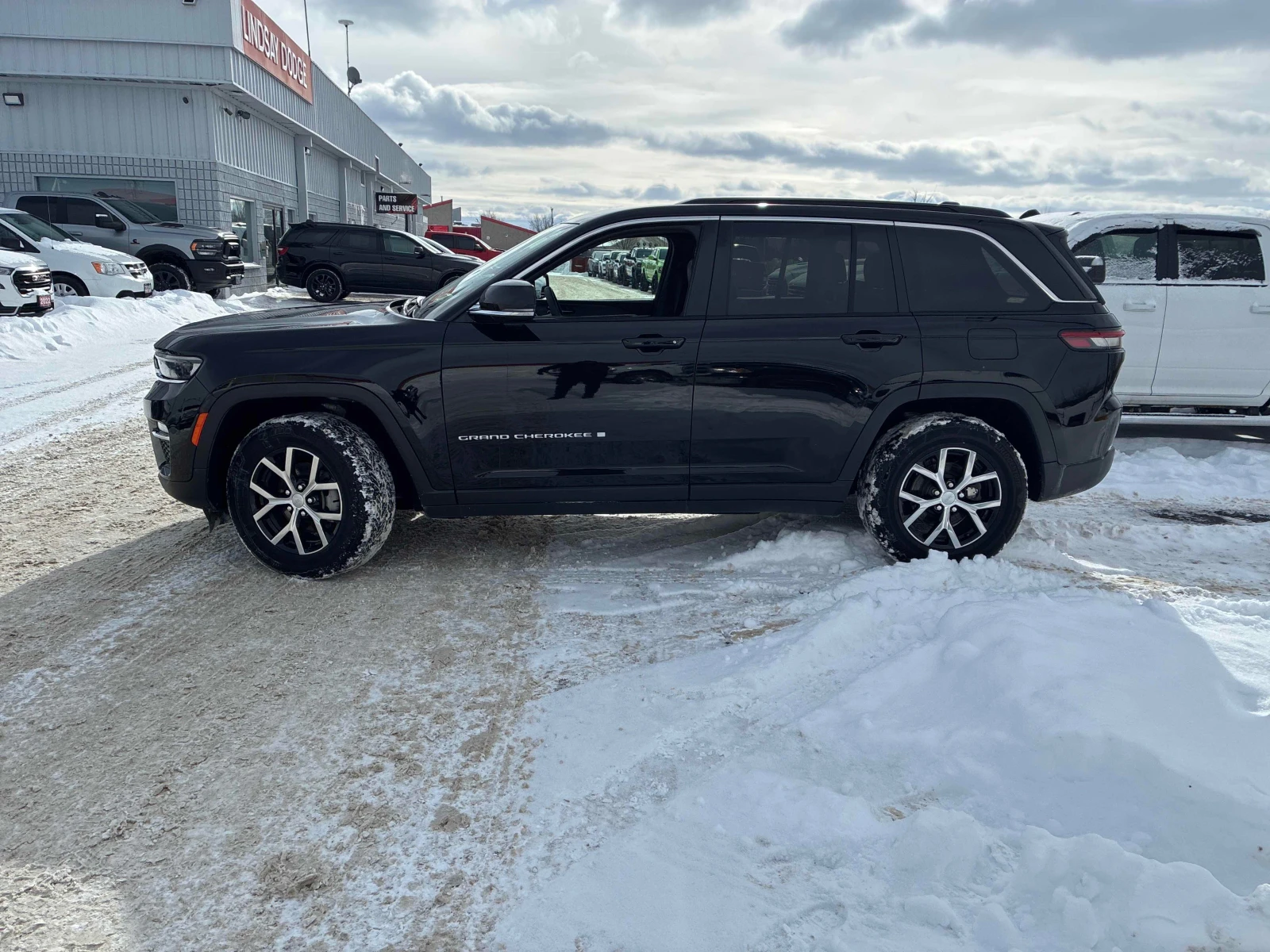 Jeep Grand cherokee Limited - изображение 3