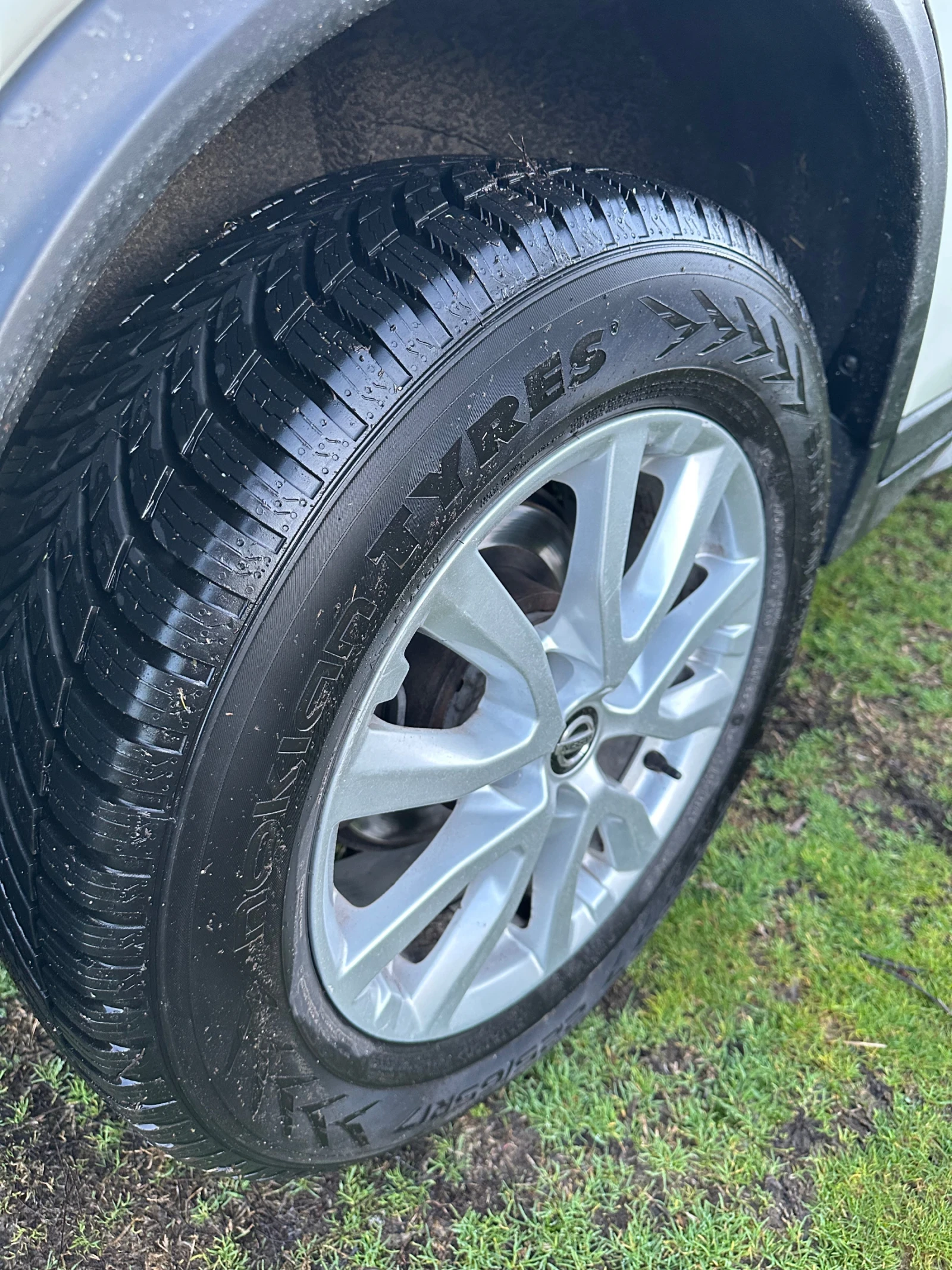 Nissan Rogue 2.5/4x4/Full/LPG, снимка 15 - Автомобили и джипове - 53617488