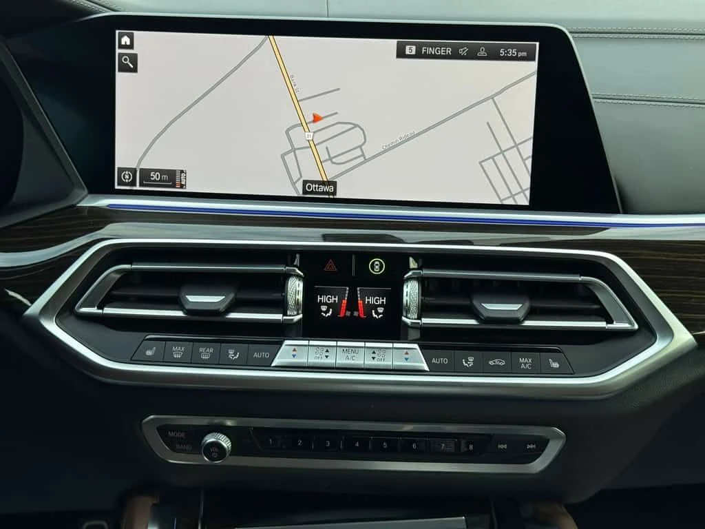 BMW X6  xDrive40i /HEAD UP / 360 / DIS / PANO , снимка 16 - Автомобили и джипове - 53767872