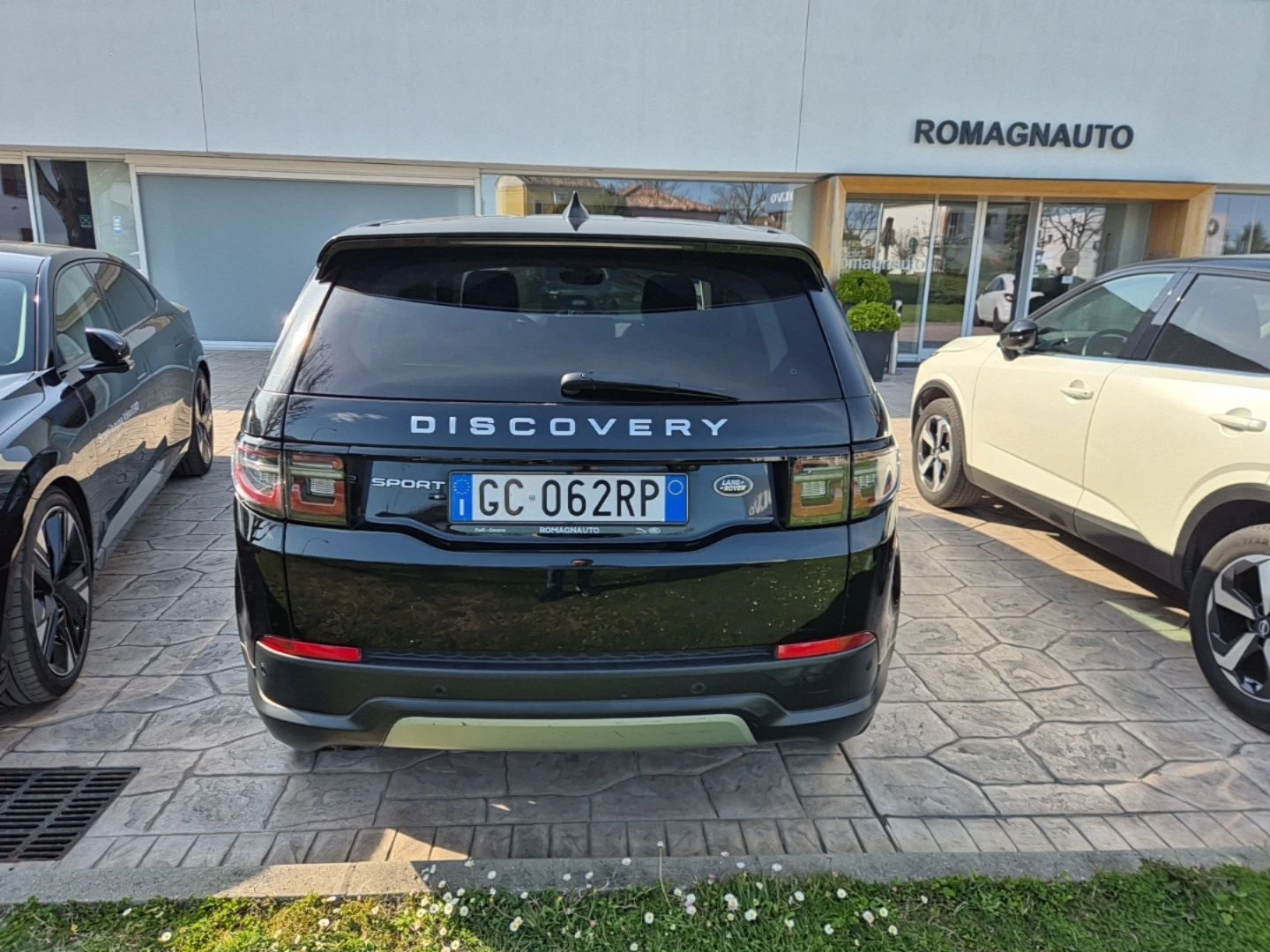 Land Rover Discovery Sport D200 S - AWD, снимка 6 - Автомобили и джипове - 53974504