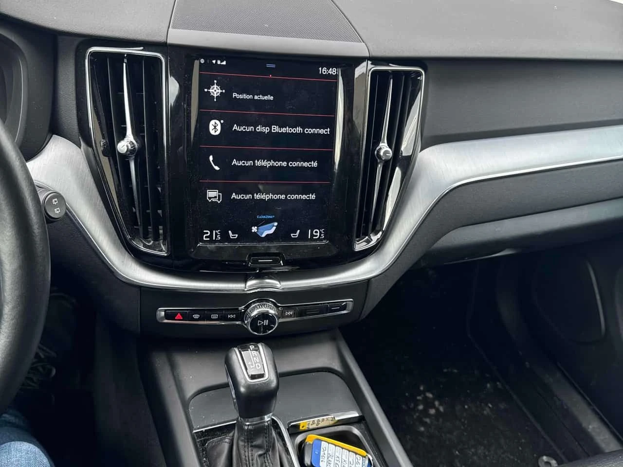 Volvo XC60 * Momentum * CARFAX * ЦЕНА ДО БГ, снимка 9 - Автомобили и джипове - 54043460