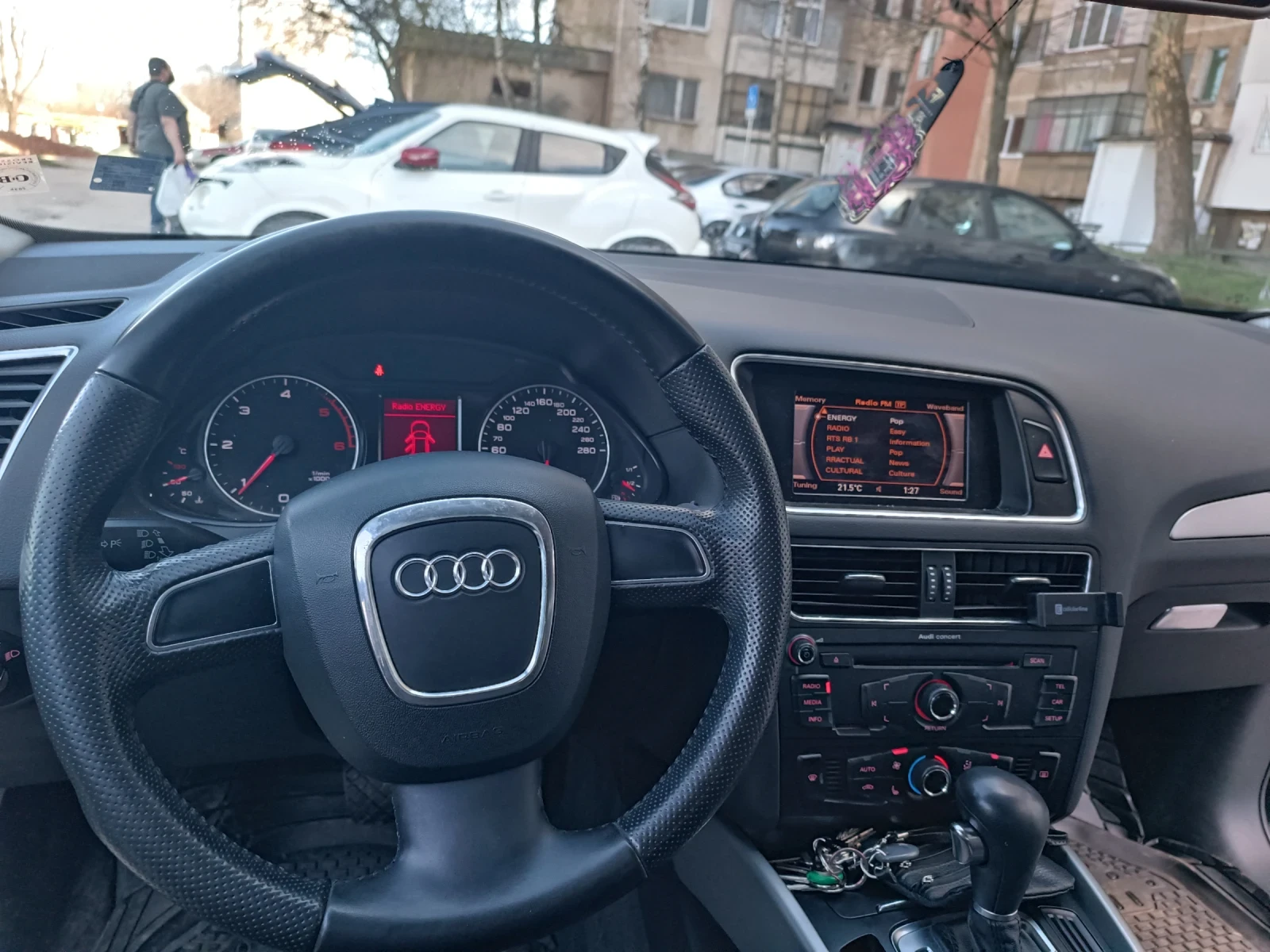Audi Q5 2.0 TDI Quattro (4х4) , снимка 7 - Автомобили и джипове - 54138532