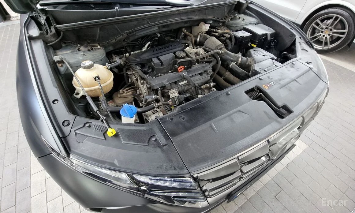 Hyundai Tucson, снимка 6 - Автомобили и джипове - 54633225