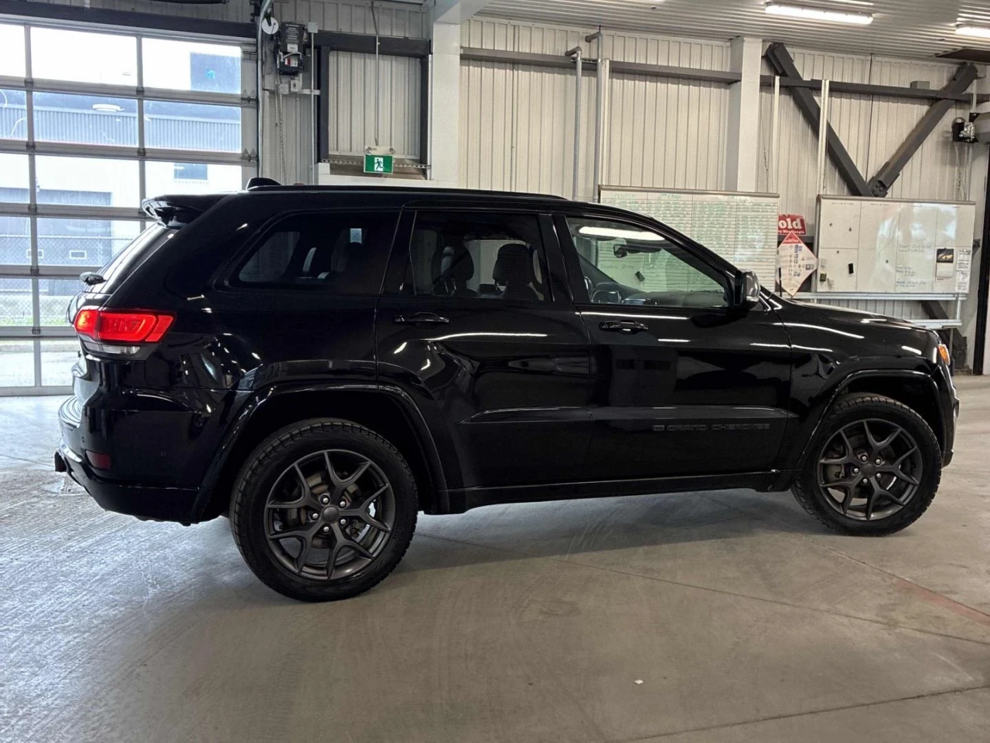 Jeep Grand cherokee 80th Anniversary Edition* Distronic* Full ������  | Mobile.bg � ����������� 3