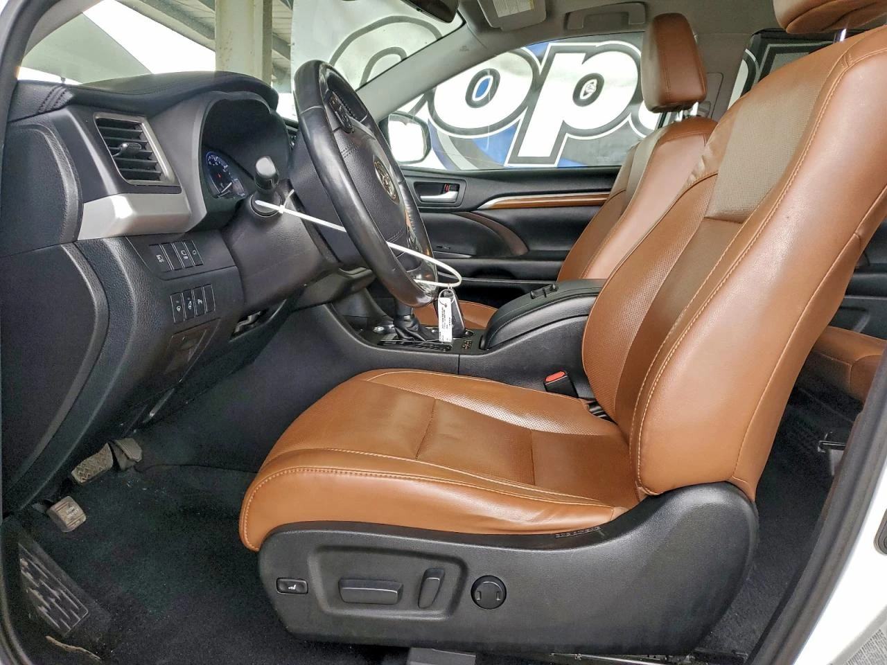 Toyota Highlander 3.5l Hybrid Limited Platinum, снимка 7 - Автомобили и джипове - 54883201