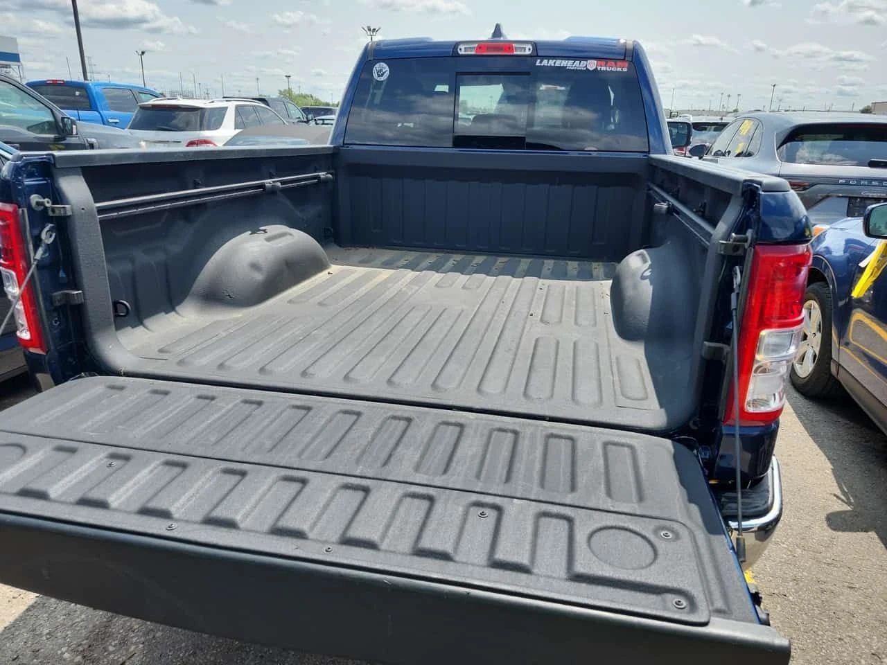 Dodge RAM 1500 * BIG HORN * CARFAX * ЦЕНА ДО БГ, снимка 13 - Автомобили и джипове - 55629843