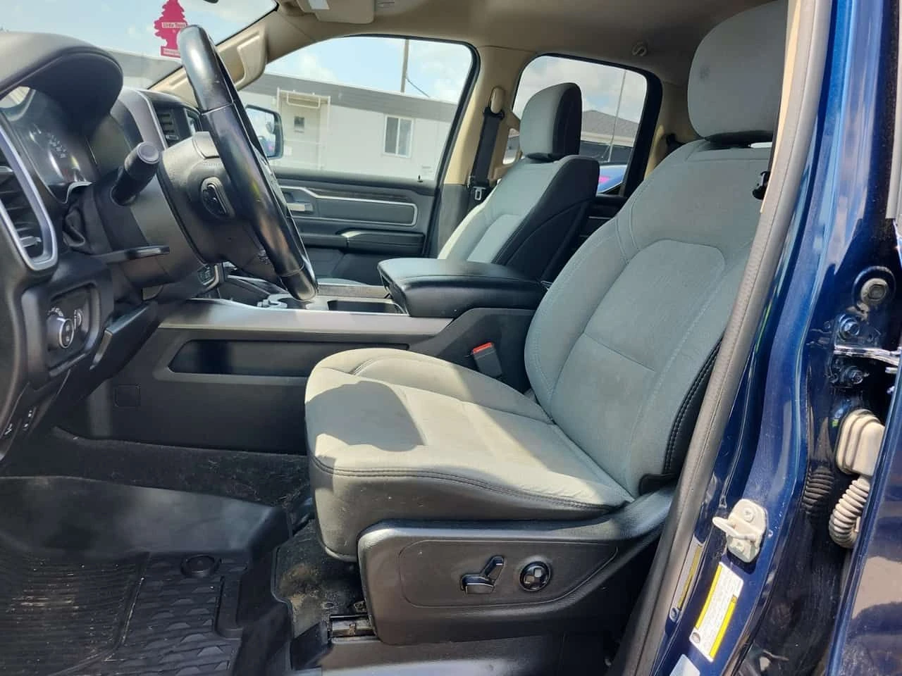 Dodge RAM 1500 * BIG HORN * CARFAX * ЦЕНА ДО БГ, снимка 5 - Автомобили и джипове - 55629843