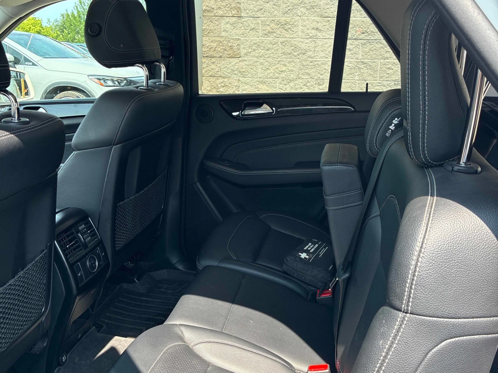Mercedes-Benz ML 350 * BlueTEC * CARFAX * ОПЦИЯ ЗА ФИНАНСИРАНЕ , снимка 11 - Автомобили и джипове - 55979902