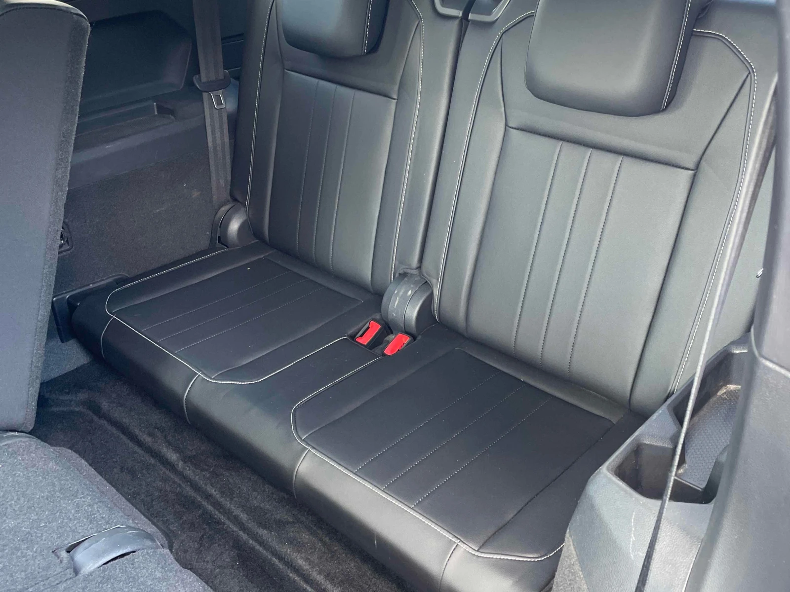 VW Tiguan * Comfortline R Line Black Edition * CARFAX * , снимка 15 - Автомобили и джипове - 56030289