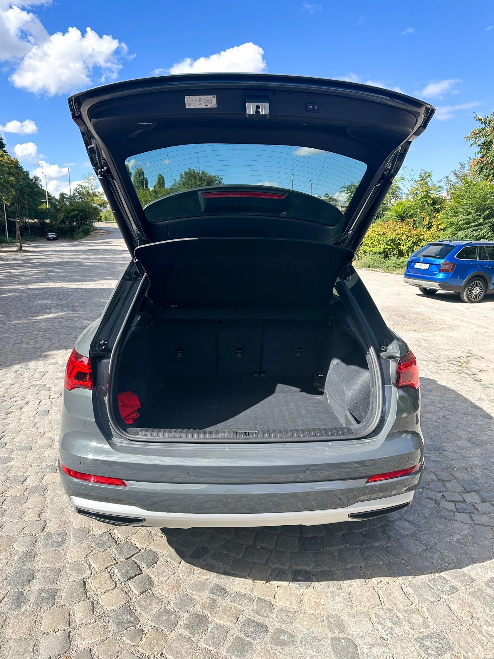 Audi Q3 40 TFSI Quattro Premium+ Black Optic, снимка 4 - Автомобили и джипове - 56200778