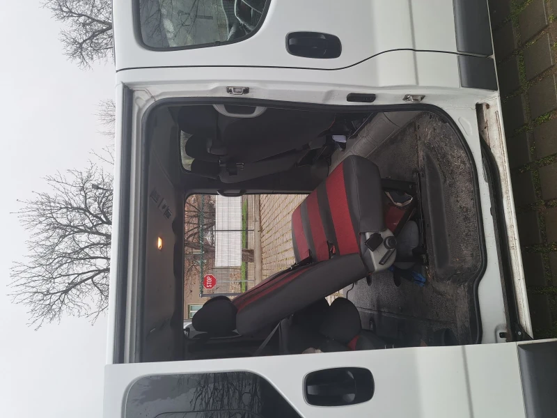 Renault Trafic, снимка 7 - Бусове и автобуси - 52892433