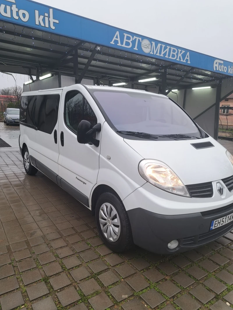 Renault Trafic, снимка 3 - Бусове и автобуси - 52892433