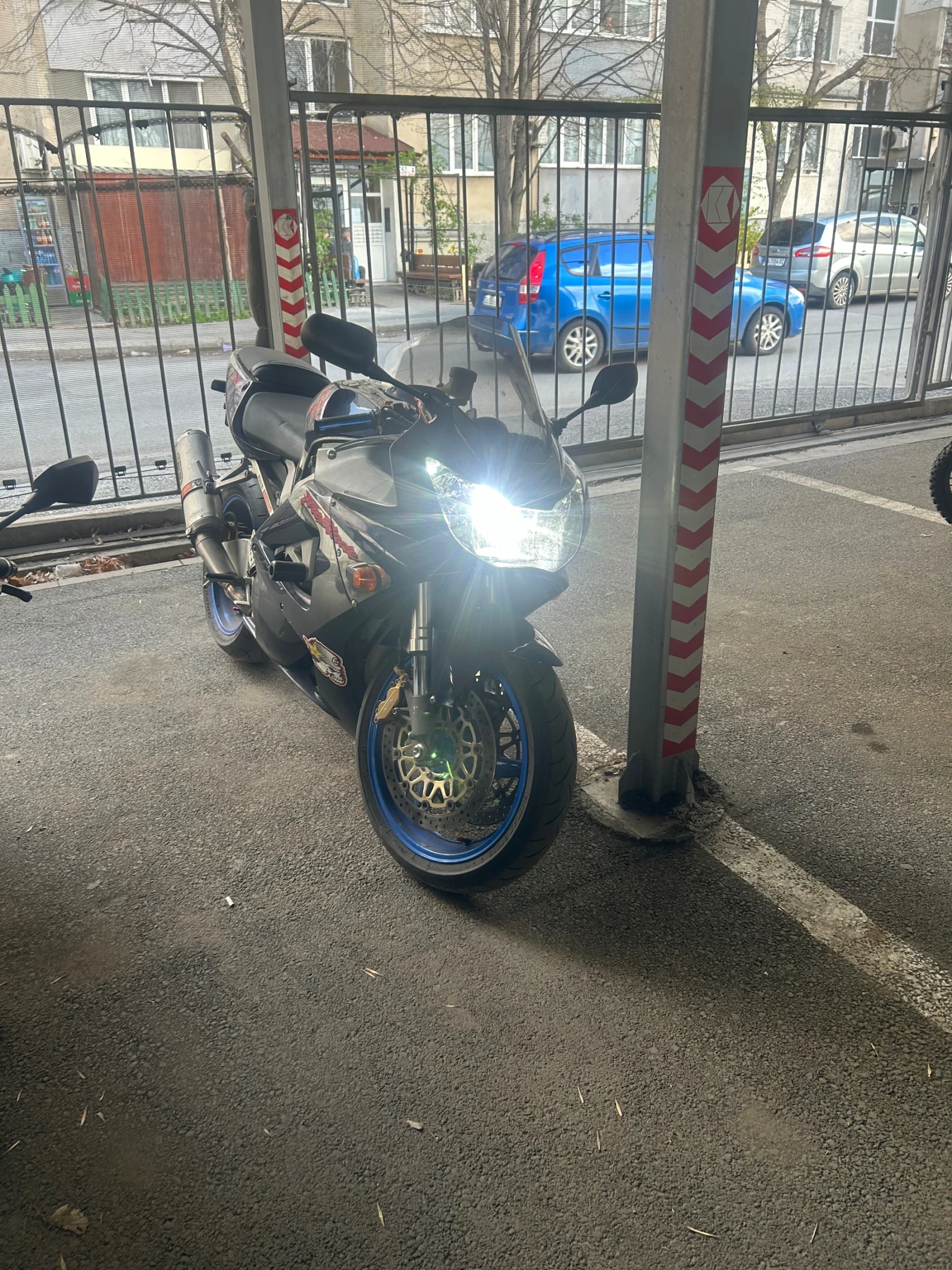 Honda Cbr Fireblade - изображение 7