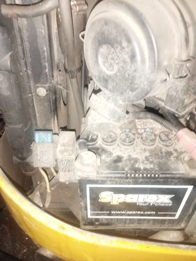 Багер JCB 8010, снимка 5 - Индустриална техника - 53236275