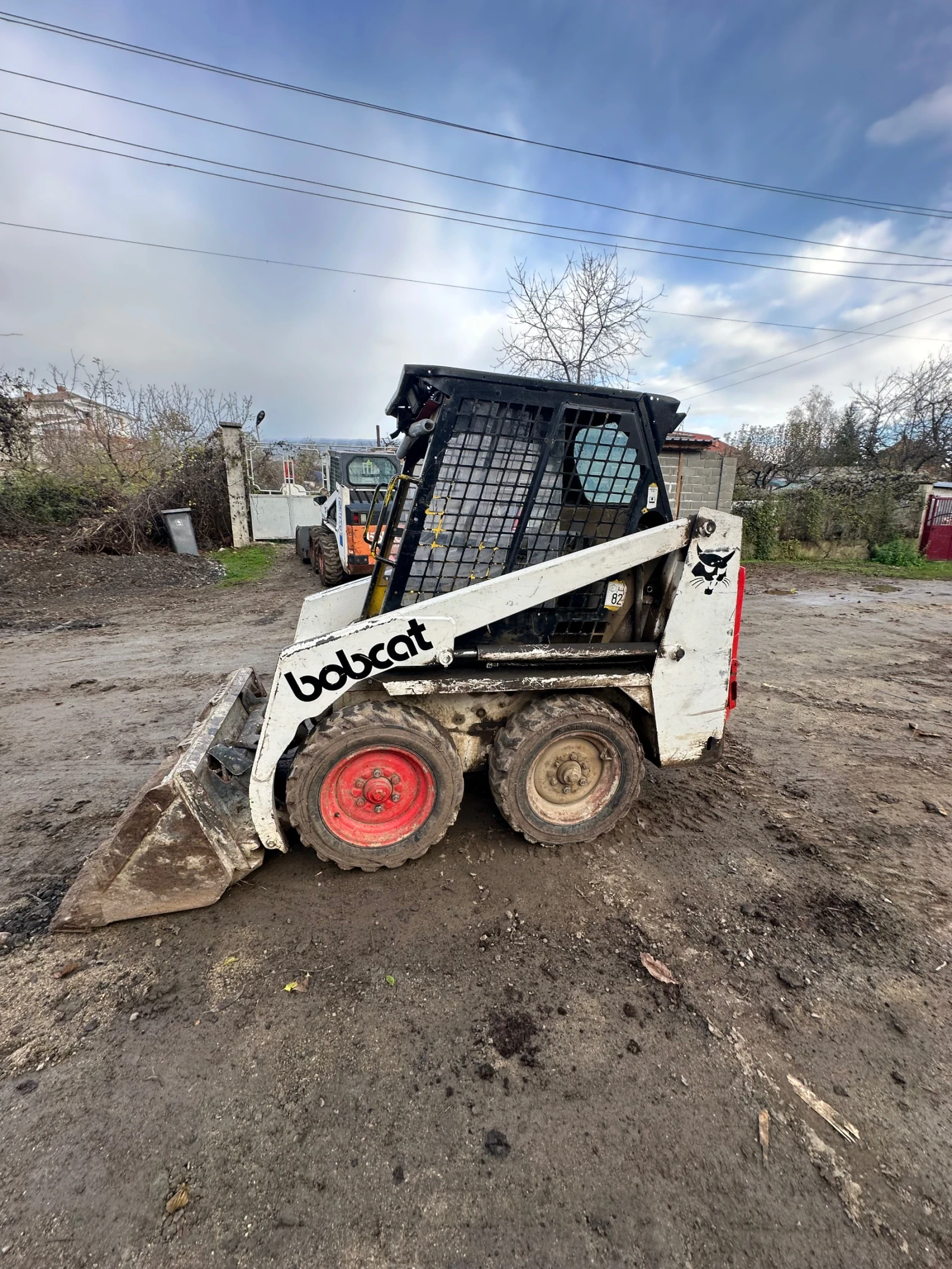 Мини челни товарачи Bobcat 543 - изображение 2