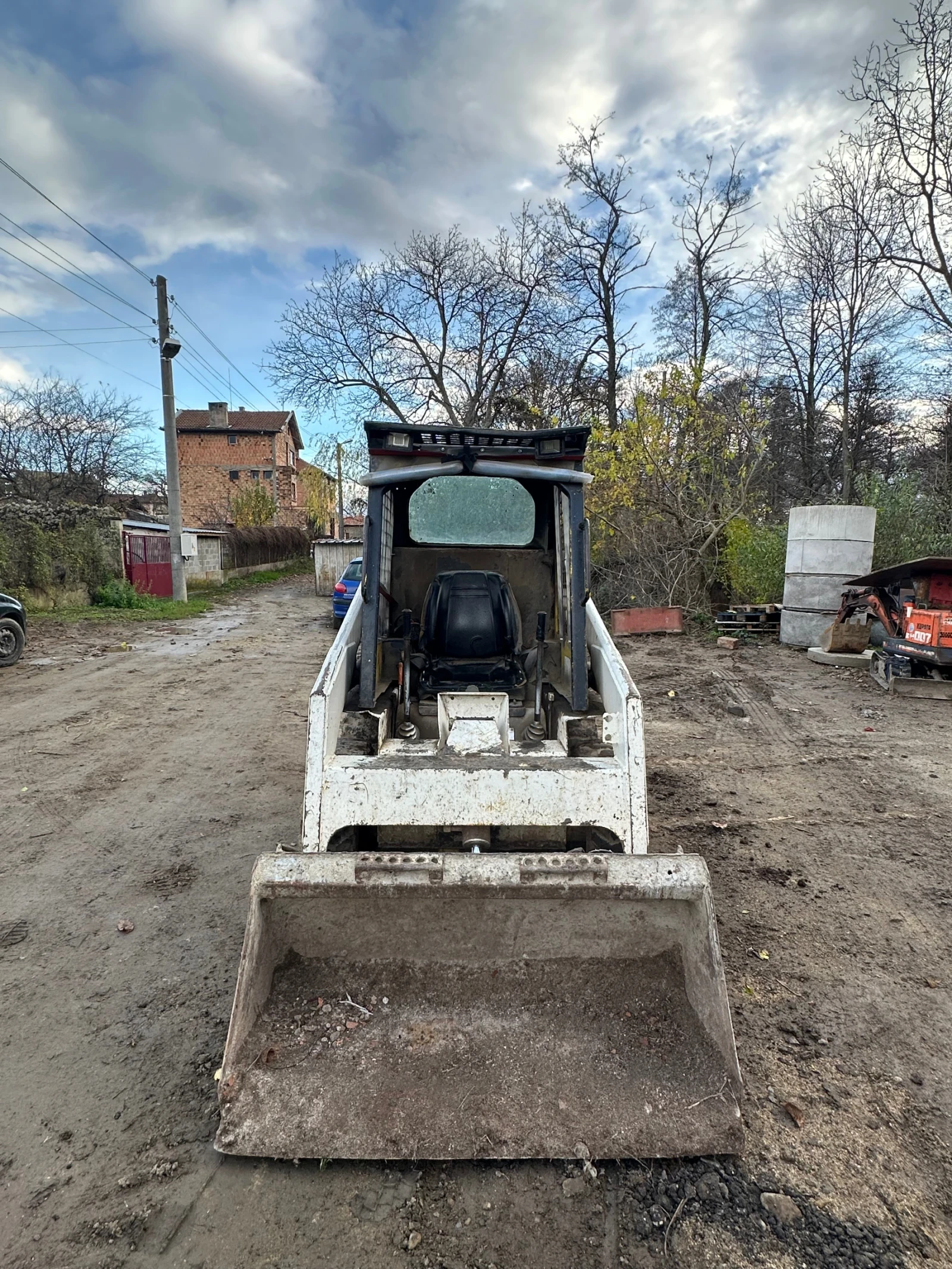 Мини челни товарачи Bobcat 543 - изображение 3