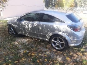 Opel Astra 1.7CDTI 6 скорости, снимка 4