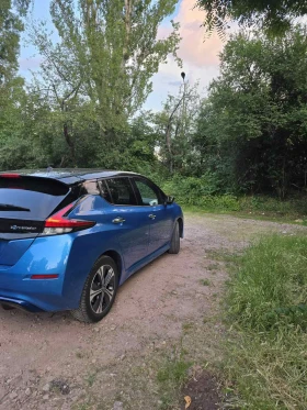 Nissan Leaf  Електромобил 62 kWh   215 к.с.   Българска, снимка 5