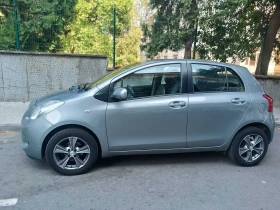 Toyota Yaris 1.3 VVT бензин, снимка 7
