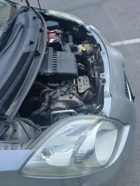 Toyota Yaris 1.3 VVT бензин, снимка 4