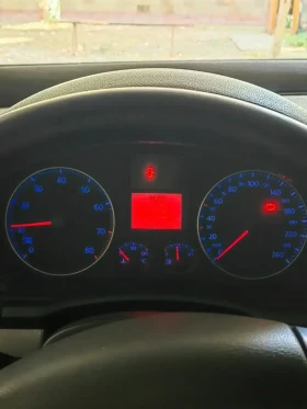 VW Golf 1.6 FSI 115 .. | Mobile.bg    13