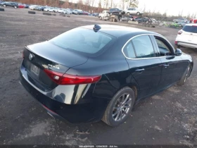 Alfa Romeo Giulia 8ZF* Кожен салон* Амбиент* Подгреви*  - 11000 € / 21514.13 лв. - 91712250 5