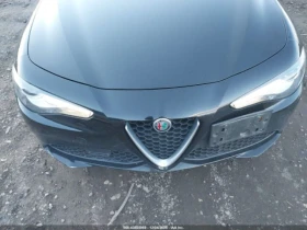 Alfa Romeo Giulia 8ZF* Кожен салон* Амбиент* Подгреви*  - 11000 € / 21514.13 лв. - 91712250 2