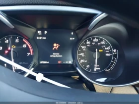 Alfa Romeo Giulia 8ZF* Кожен салон* Амбиент* Подгреви*  - 11000 € / 21514.13 лв. - 91712250 14