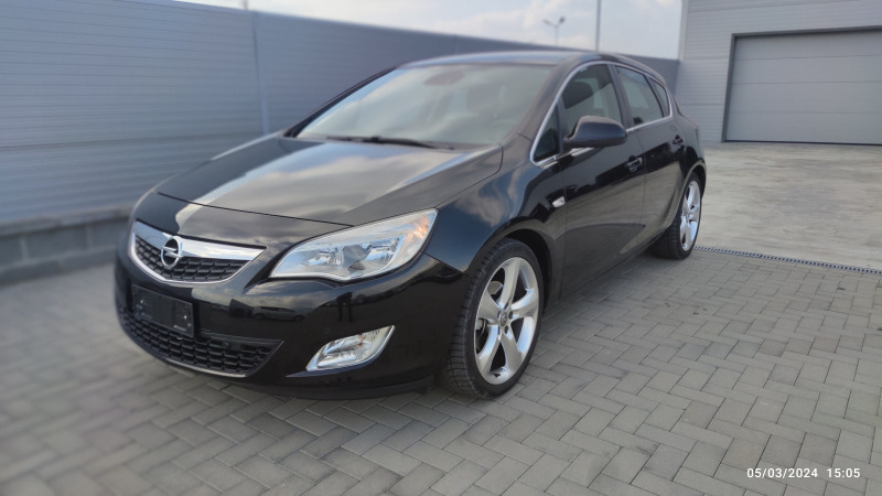 Opel Astra 1.7cdti evro5, снимка 8 - Автомобили и джипове - 46355001