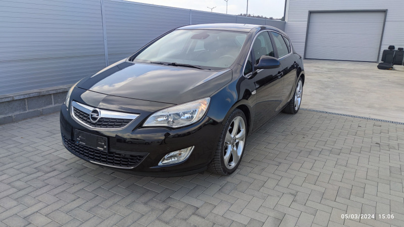 Opel Astra 1.7cdti evro5, снимка 1 - Автомобили и джипове - 46355001