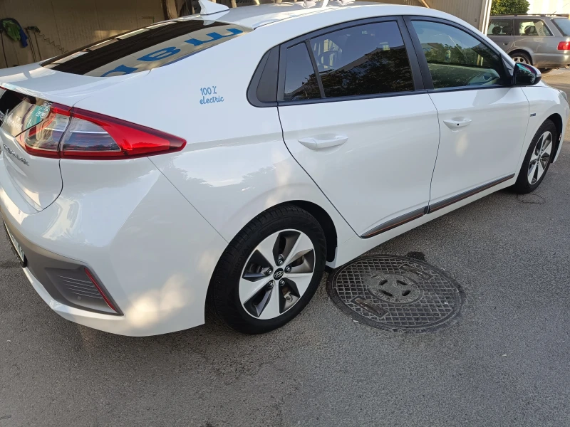 Hyundai Ioniq, снимка 2 - Автомобили и джипове - 48634437