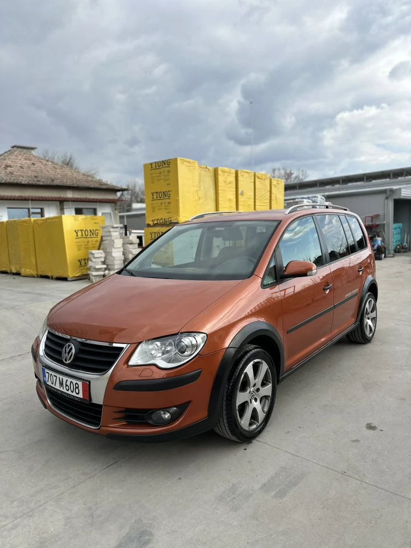 VW Touran CROSS 1.9TDI , снимка 1 - Автомобили и джипове - 49347283