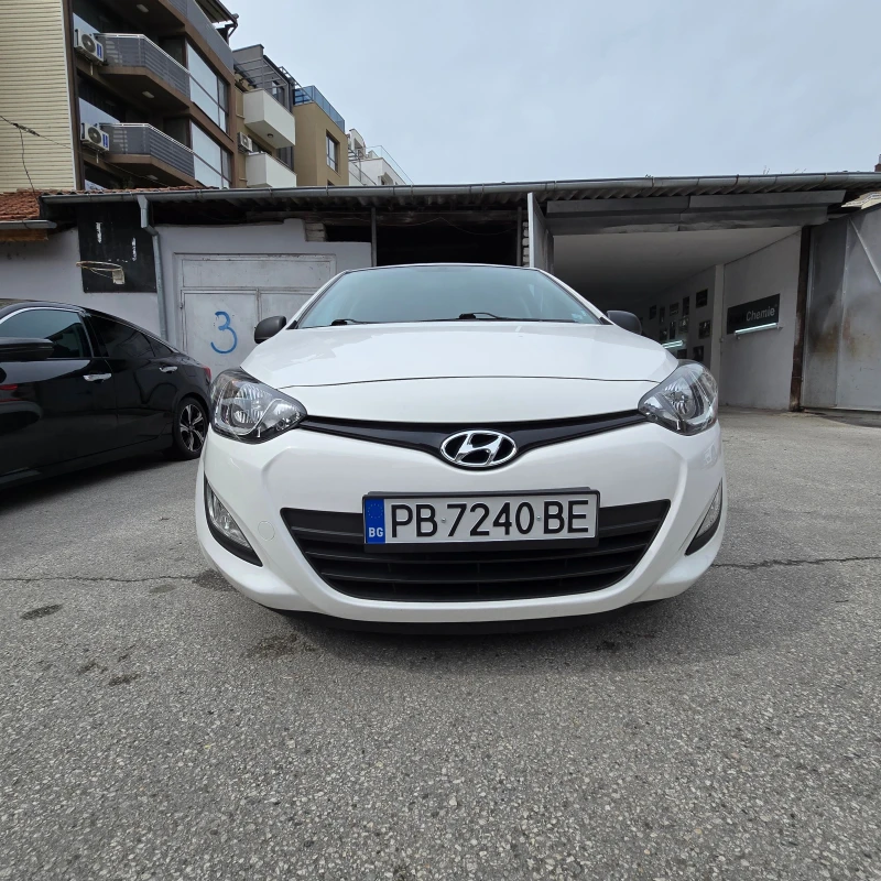 Hyundai I20 1.2 бензин, снимка 6 - Автомобили и джипове - 52346900