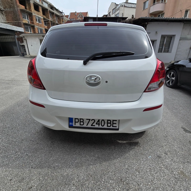 Hyundai I20 1.2 бензин, снимка 5 - Автомобили и джипове - 52346900