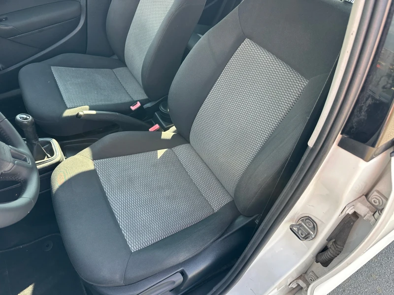 VW Polo, снимка 9 - Автомобили и джипове - 50852605