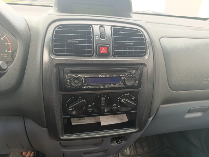 Mitsubishi Space star, снимка 12 - Автомобили и джипове - 50978974